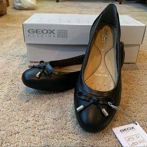 NWT GEOX Respira Black Ballet Flats